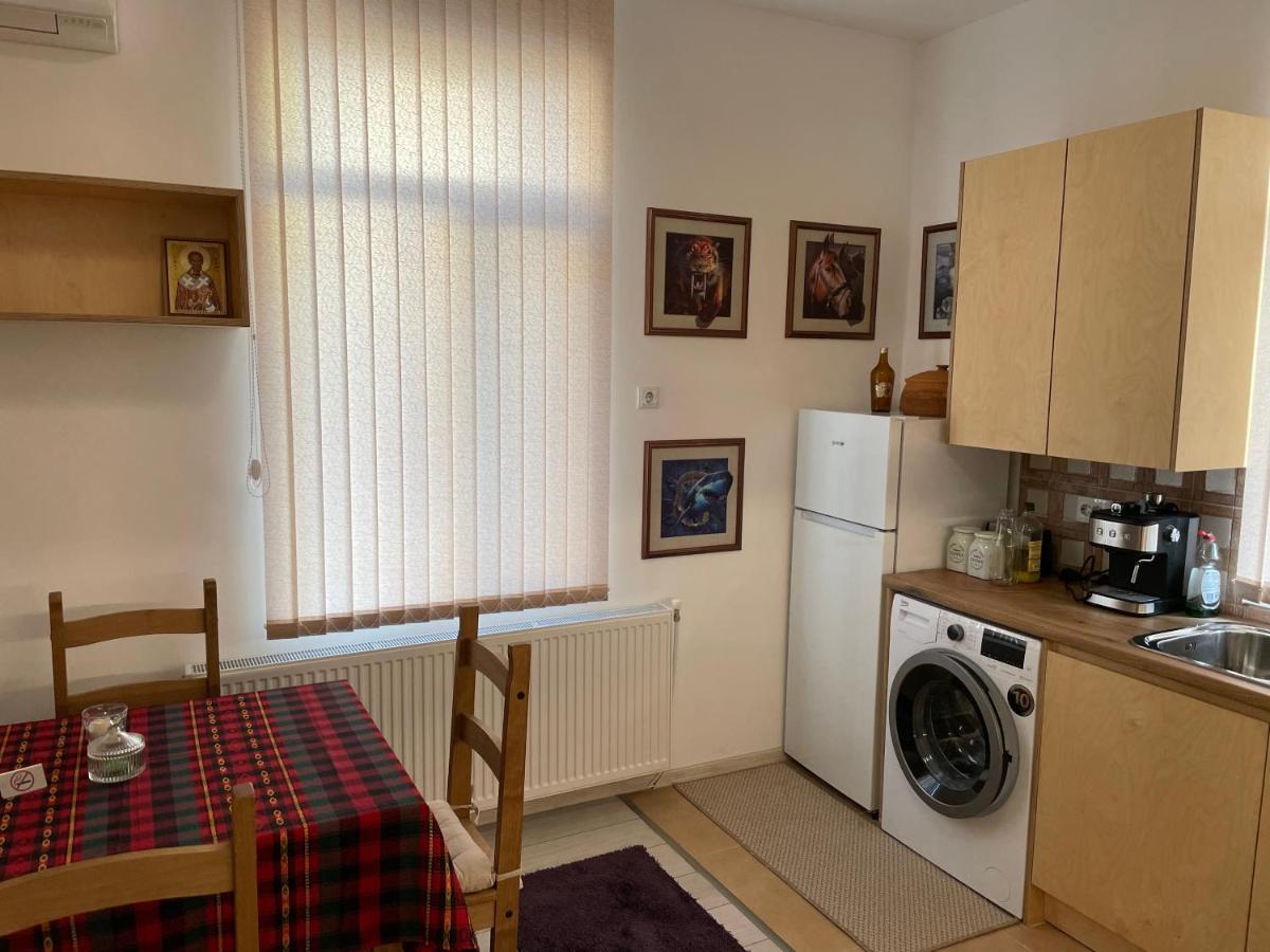 Дом За Гости Осогово Apartment Kyustendil Bagian luar foto