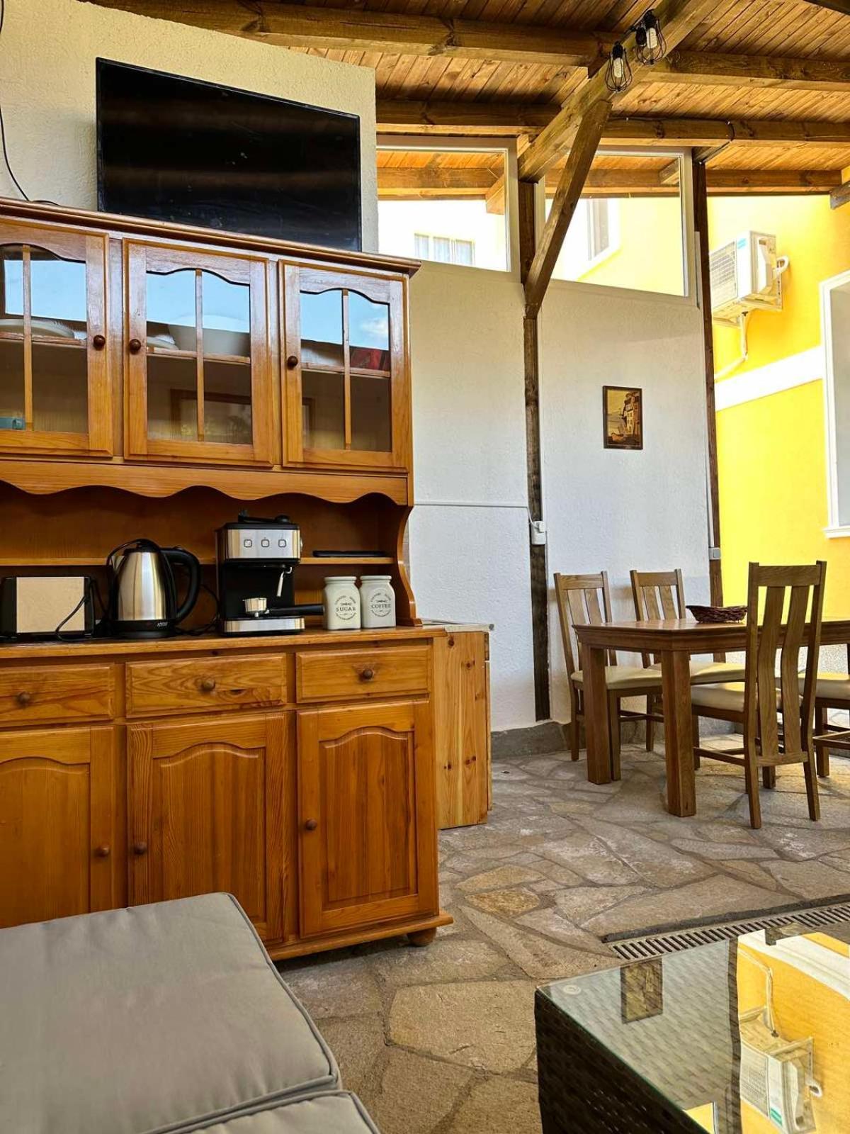 Дом За Гости Осогово Apartment Kyustendil Bagian luar foto